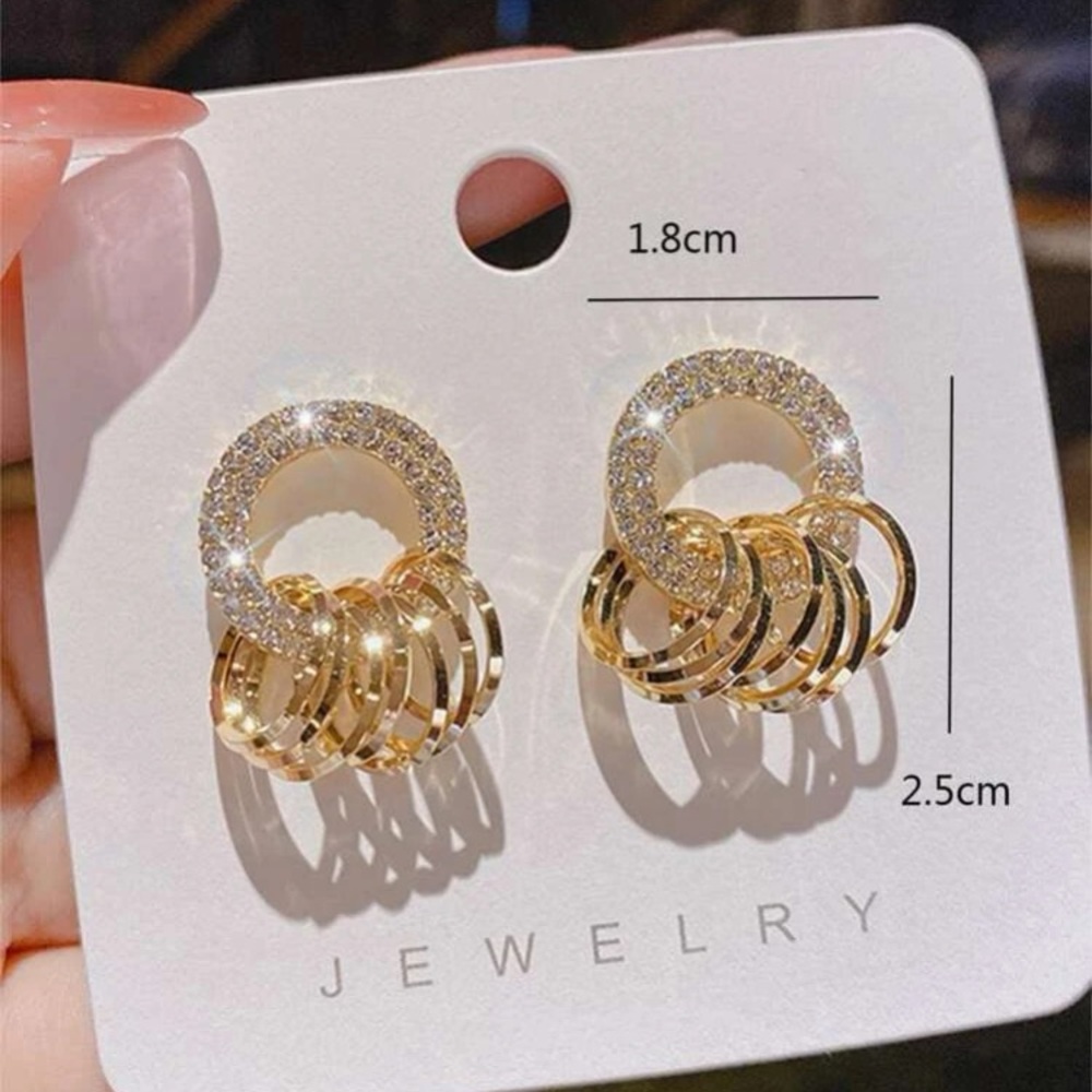Beautiful Rhinestone Circle Decor Earrings - Picture 11 of 17